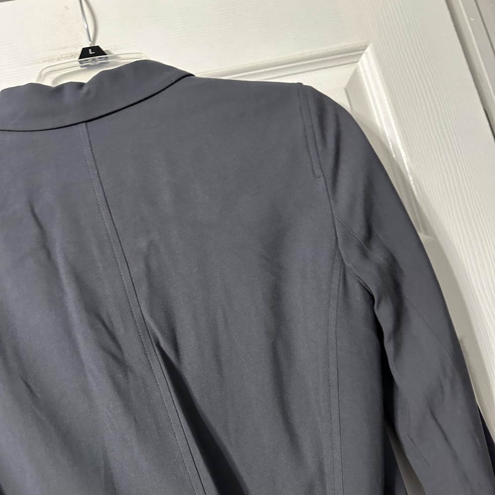 Banana Republic Single Button Belted Front Blazer - Picture 13 of 15
